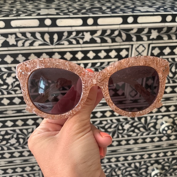 KREWE Accessories - KREWE - Julia Cat-Eyed Sunglasses - Pink Marbled